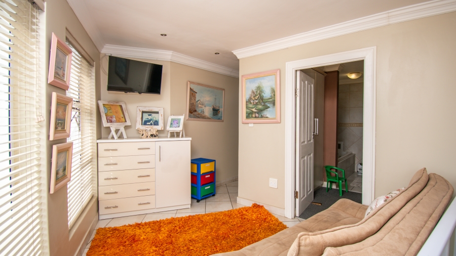 3 Bedroom Property for Sale in Jeffreys Bay Central Eastern Cape